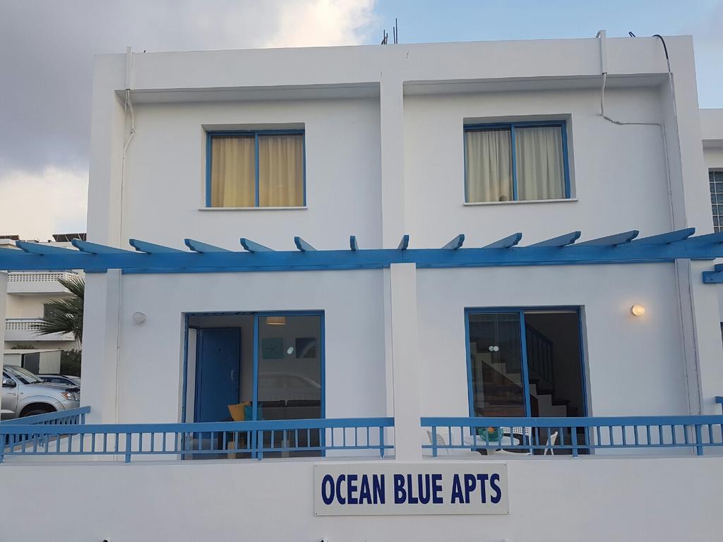 بافوس Ocean Blue Apartments المظهر الخارجي الصورة